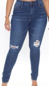 Harmony Distressed Skinny Jeans NEW WITH TAGS
